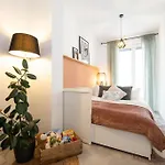 Luxury Apartment, In The Old Town On The Lake... Апартаменты