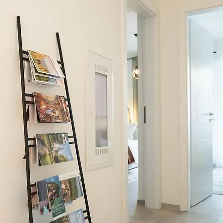 Luxury Apartment, In The Old Town On The Lake... *